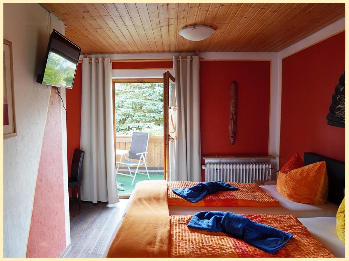 Gastehaus Claudia Bed and Breakfast Bad Abbach Εξωτερικό φωτογραφία