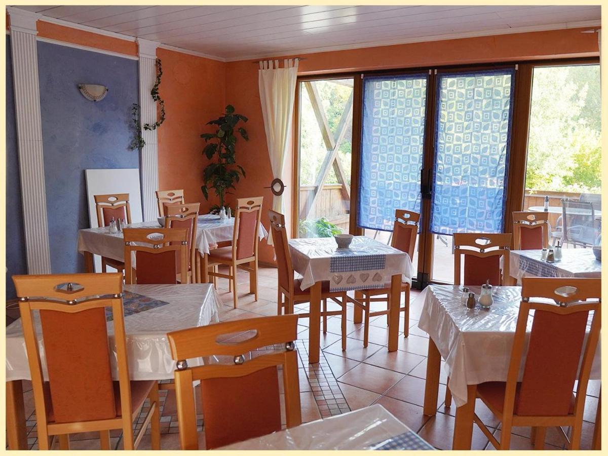 Gastehaus Claudia Bed and Breakfast Bad Abbach Εξωτερικό φωτογραφία